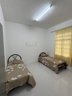 Homestay Kuala Berang - Kampong Tanjong Putat - 8