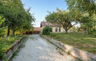 3 Bedroom Cozy Home In Krivaja Vojnicka -  - 1