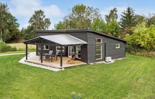 Cozy Home In Bogø By With Wifi - 3