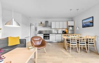 2 Bedroom Cozy Apartment In Gudhjem - Gudhjem - 6