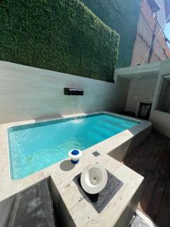 Casa térrea com Banheira e Piscina privada - Contagem - 0
