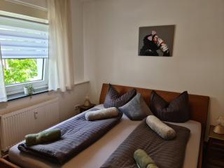 Pilgrims "Bert" moderne Wohnung 2 SZ top wifi - Meschede - 3