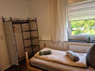 Pilgrims "Bert" moderne Wohnung 2 SZ top wifi - Meschede - 2