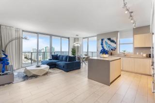 Hyde Beach House - 2BD-2BA MANSION WITH DIRECT OCEAN VIEW, Resort Amenities, Rooftop Pool and Hot tub, Tennis court, few min walk to the ocean - Hollywood - 1
