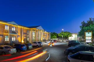 Adelaide Inn - Adelaida - 0