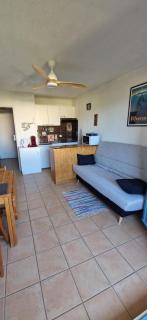 Quiet T2 with pool near beach and port - La Londe-les-Maures - 9