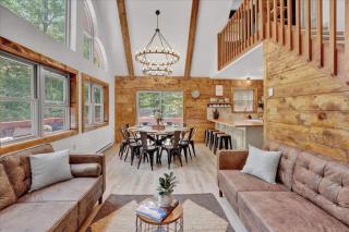 Chalet Lake, Movie Theater, Hot Tub, Arcade - Gouldsboro - 3