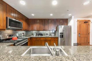 Big Horn Lodge 307 by East West Hospitality - Truckee - 3