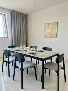 2 bedroom with maid Exclusive Burj Khalifa View - Dubai - 4