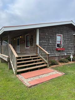 Farm Cabin - 8