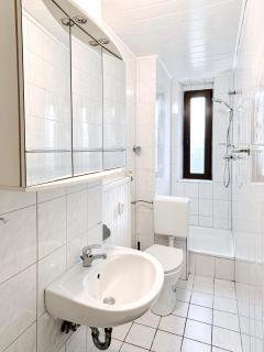 HomeAway24 - Apartments Oberhausen - Oberhausen - 6