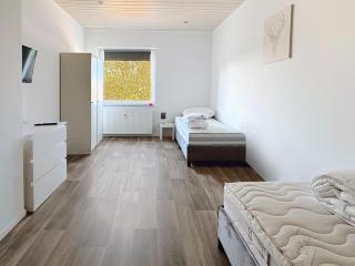 HomeAway24 - Apartments Oberhausen - Oberhausen - 0