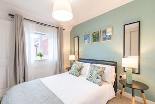 Detached House Newport Free Parking Contractors Long Stay Rates - Newport - 8