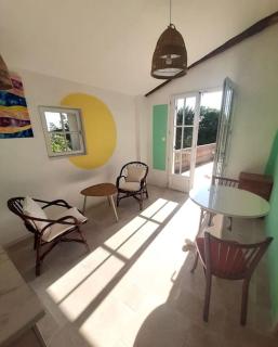 Maison d'artiste - Saint-Quentin-de-Baron - 0