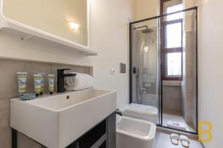 BePlace Apartments at Naviglio Grande - Milan - 6