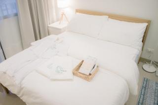 Jireh Suite by Crib2GO with Skyline & Lake View - Manila - 3