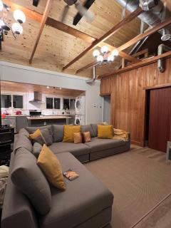 Birkswyld waterfront cottage Mary Lake - 6