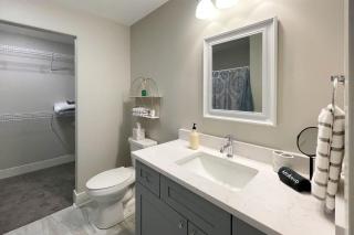 Brand new 2 bed with office condo - 7