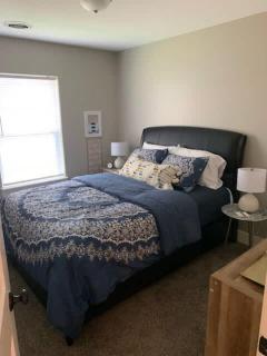 2 Bedroom Condo with Office - Bettendorf - 3