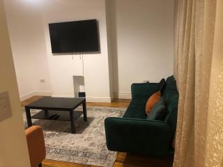 Sheffield Retreat - Cozy 3 Bedroom House - Sheffield - 2