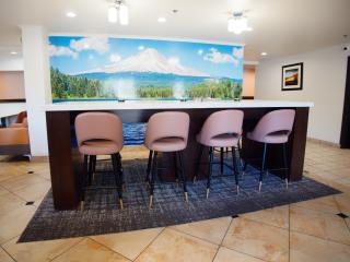 Ramada by Wyndham Coeur d'Alene - Coeur d'Alene - 4