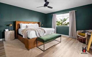 Prime Location Private Pool Hot Tub BBQ Area Office! - Phoenix - 3