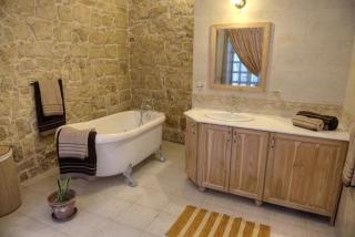 Id-Dwejra House of Character with private pool and Jaccuzi - Żejtun - 3