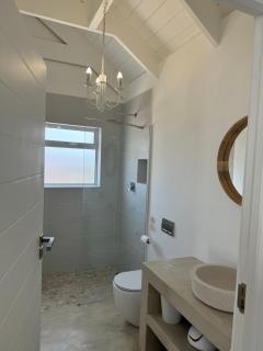 Britannia Breeze - Britannia Bay - 2