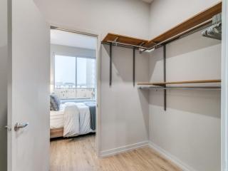 Luxury Highrise in West Village - Dallas - 5