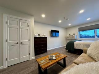 The Suites Next Door - Studio at Killington Resort on the Bus Route - Summer Pool - 531 - Killington - 4