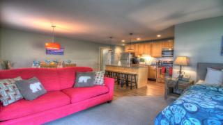 Sweet Suite! Modern, Pool, 2RM, 2BA, Ski Resort - Summer Pool - Shuttle - Killington Center 532 - Killington - 9