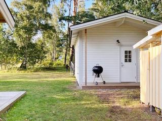 6 person holiday home in MELLBYSTRAND-By Traum - 1