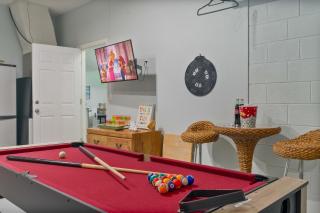 Single-Level Home w Heated Pool & 9MI to Disney - 9