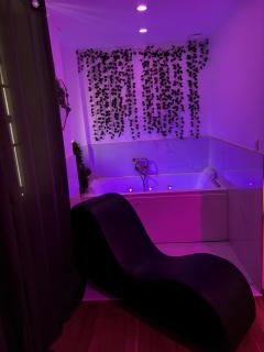 Romantique Room balneo - Grenoble - 9