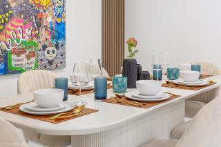 Lux 3BR City-View Retreat in Hollywood, 2nd Floor - 2