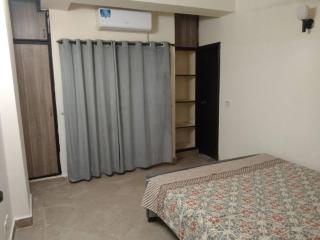 Luxurious 2 Bed Family Entire Apartment with All Amenities - Islamabad - 7