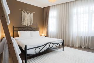 Triplex In the Heart of Taksim for Big Groups and Familes - Istanbul - 2
