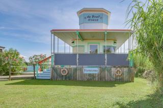 Da Boat House with World-Class Bayou Fishing! - 0