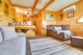 Da Boat House with World-Class Bayou Fishing! - 5