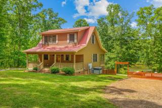 The Cozy Cabin on Lake Gaston - Bracey - 0