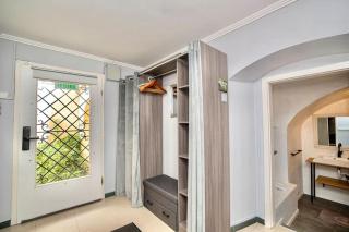 Old Town Charm Loft - 5