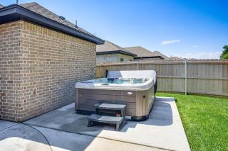 Amarillo Home with Hot Tub, 7 Mi to Wolflin Square! - Soncy - 8