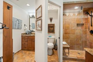 Chamonix 47, Snowmass Ski-In Ski-Out Condo with Shared Pool, Hot Tub &Gym - 3