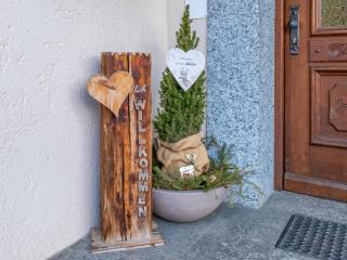 Ronacher - 8