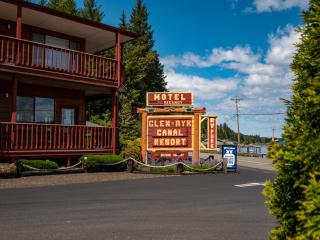 Glen Ayr Resort - Hoodsport - 4