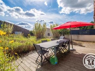 Gîte Moderne et Confortable Proche Cholet, Nantes et Puy du Fou, avec Terrasse et Près d'un Étang - FR-1-622-43 - - 8