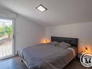 Gîte Moderne et Confortable Proche Cholet, Nantes et Puy du Fou, avec Terrasse et Près d'un Étang - FR-1-622-43 - - 7