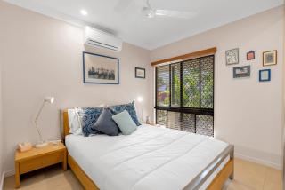 3-Bed Family Home with Pool & BBQ by the Beach - Clifton Beach - 7