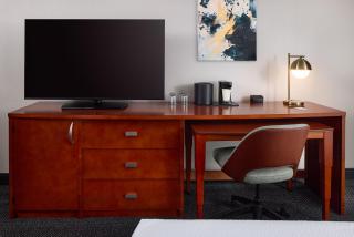 Courtyard by Marriott Fort Collins - 2