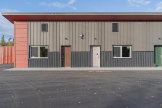 The Pet Friendly Executive Northernwind Suite 1.0 - Fairbanks - 6